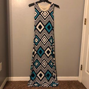 NWOT ezra maxi dress